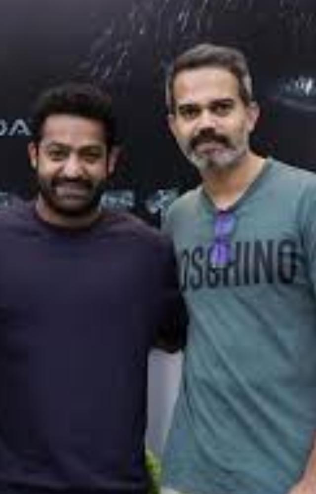 A picture of Jr NTR and Prashanth Neel in an intense discussion by the seashore has gone viral, generating immense excitement among fans.