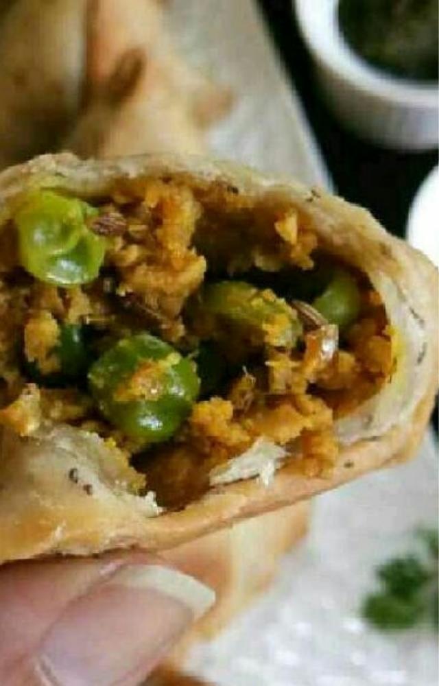 Street-side food vendors often impress with their food experiments. Try this samosa filled with a flavorful soya keema mixture.