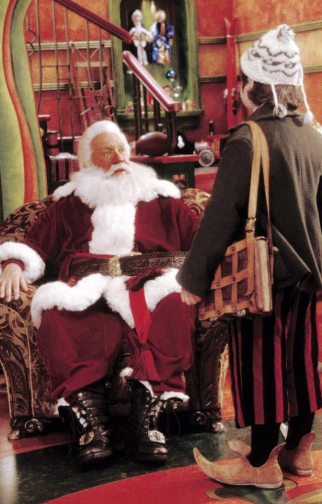 If you thought Santa`s job was to fulfill all the wishes, wait till he has one. This comedy drama is a perfect choice for a family Christmas movie.