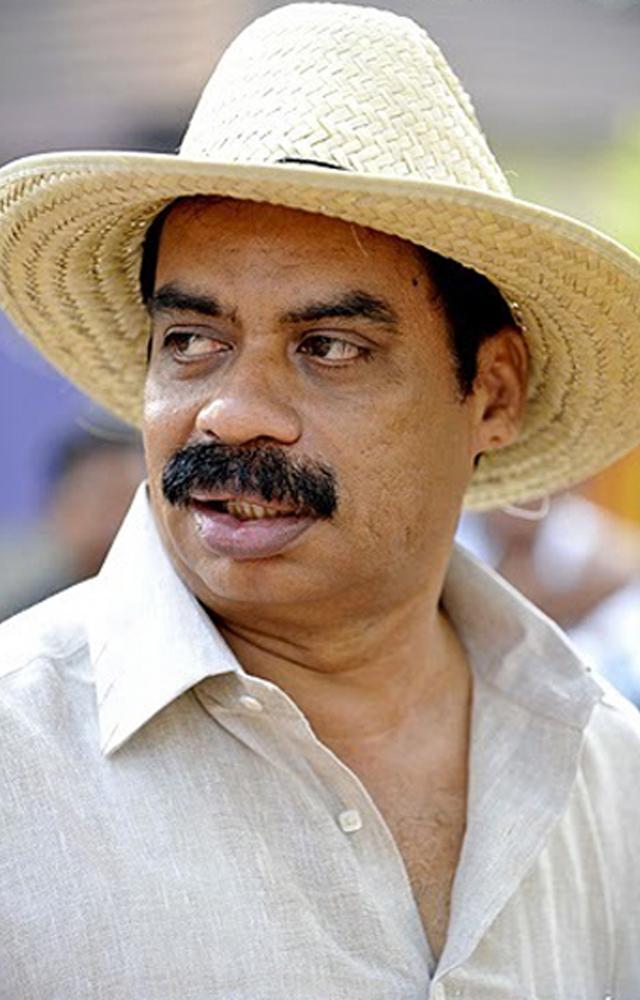 An audio clip of Malayalam filmmaker Sathyan Anthikad confirms his next with Superstar Mohanlal 
