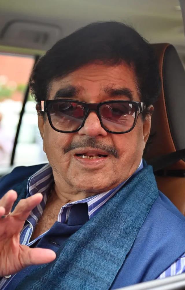 The veteran actor owns several luxury and vintage cars like Mercedes, Mahindra Scorpio, BMW, Toyota Innova Crysta, and more.