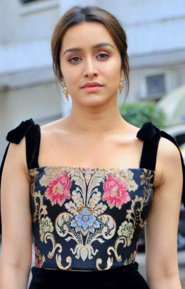 Shraddha’s posts frequently showcase her grounded nature, making her highly relatable and connecting deeply with her fans.