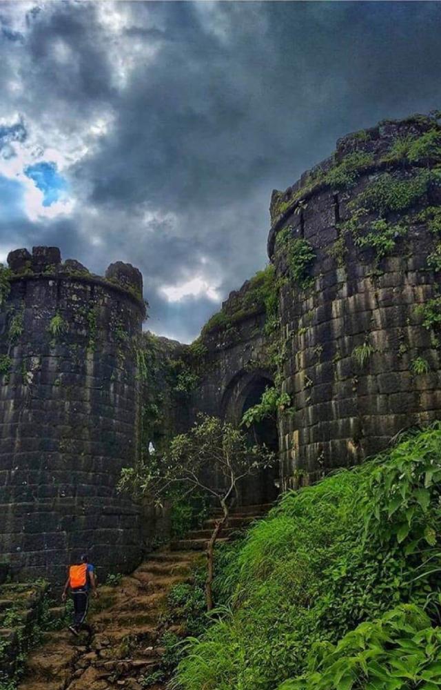 Previously known as Kondhana, it is located 49 km from the southwest of Pune city. It is known for many battles, notably the Battle of Sinhagad in 1670.