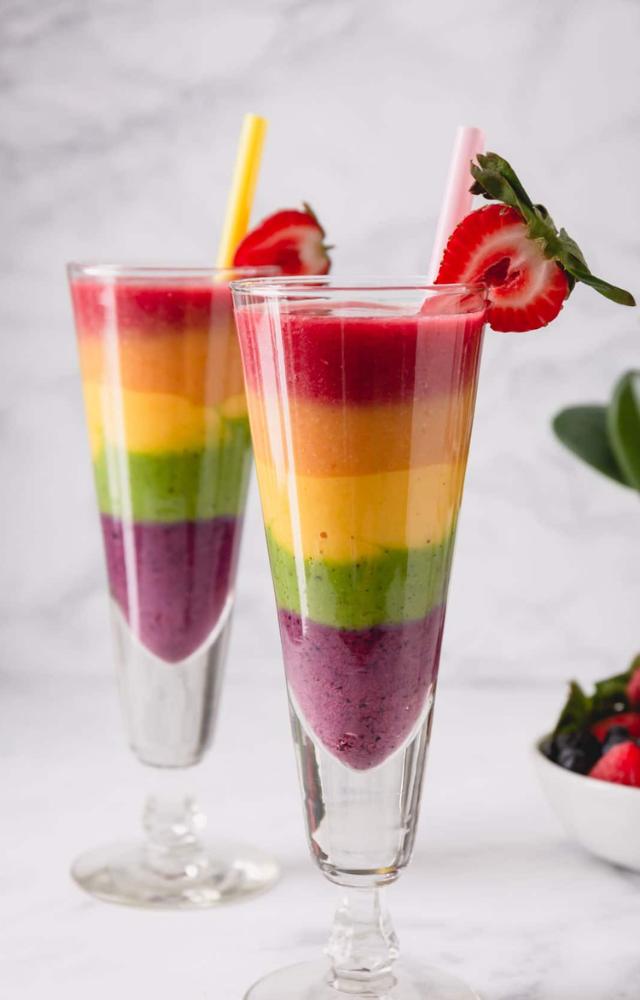 7 Easy Breakfast Smoothies