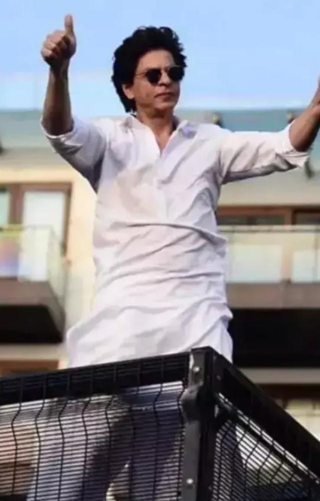 SRK`s New House: Things You Should Know