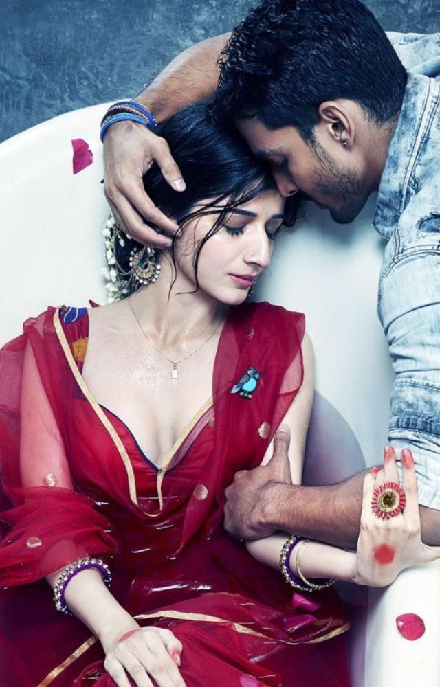 'Roti hui ladkiyon se door bhaagta hoon main … par tum jab roti ho toh I want to just kiss you. So, can I?'