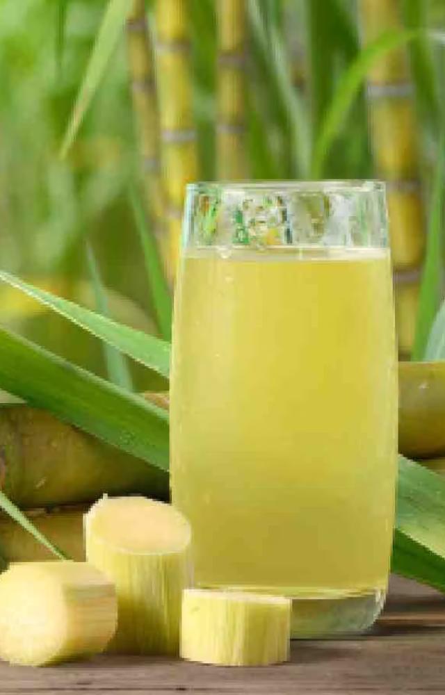 Sugarcane juice is primarily water, making it an excellent way to replenish fluids lost through sweating in the hot Indian summer. It helps prevent dehydration.