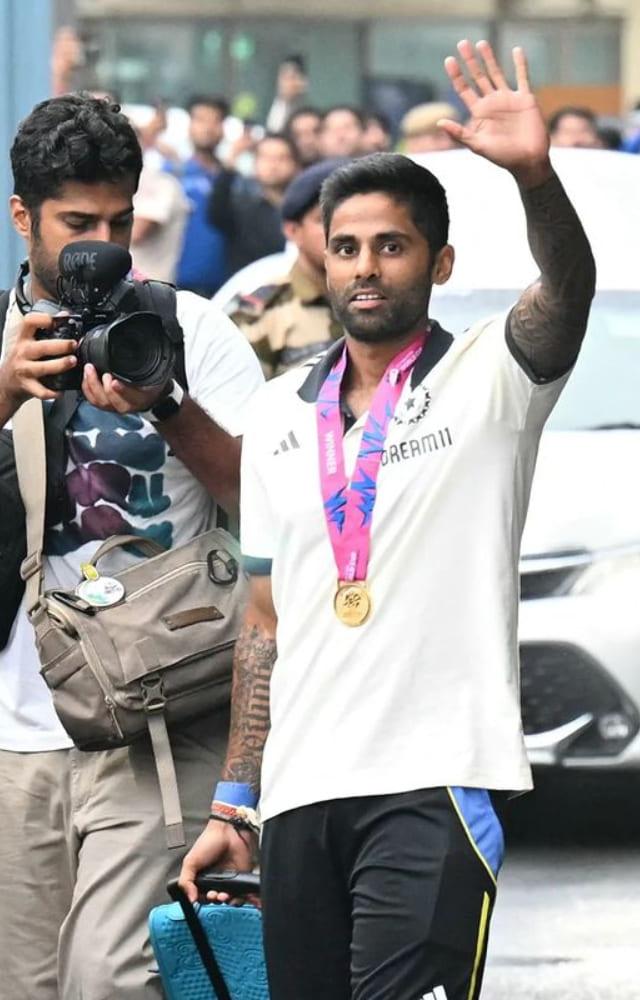 The ace batsman, who also caught the match-winning catch, was seen along with other Indian players. He will be heading to meet Modi too.