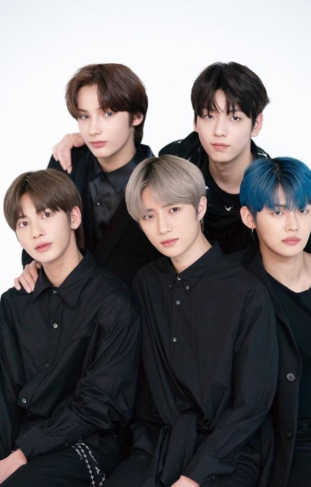 This comeback comes approximately six months after the release of their seventh Korean-language extended play 