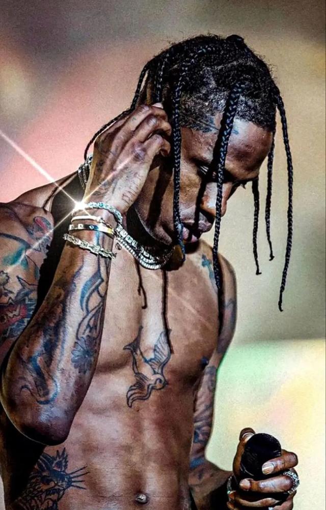 The award-winning American singer-rapper announced his maiden India tour. He will be performing in Delhi on October 18 at Jawaharlal Nehru Stadium.