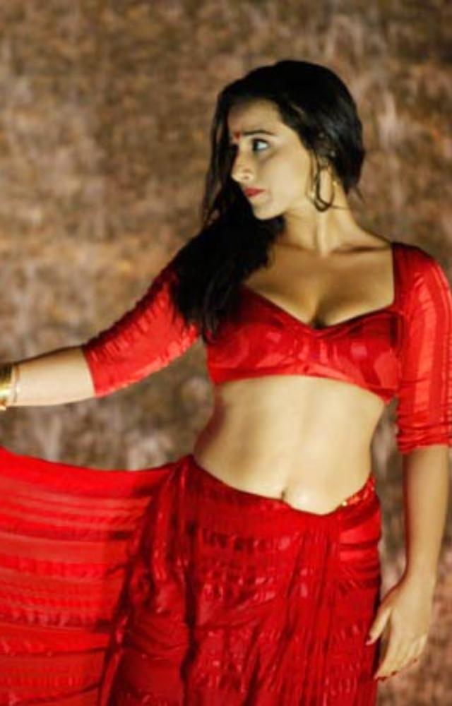 Vidya’s ability to bring out the complexities of this character keeps viewers engaged and empathetic. 
