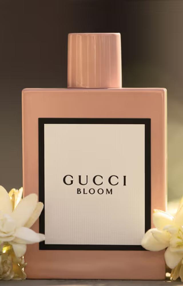 A beautiful white floral fragrance with a balanced and uplifting aroma.