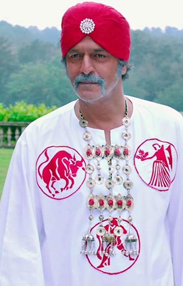 Chunky Panday`s comical antics take center stage in the uproarious Housefull 3.