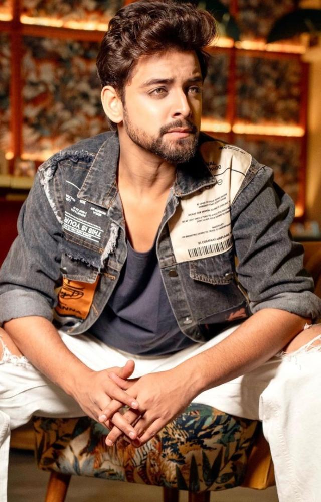 Under the direction of host Rohit Shetty, Samarth Jurel, also known as Chintu in Big boss 17, is about to go out on a hazardous journey in Khatron Ke Khiladi 14