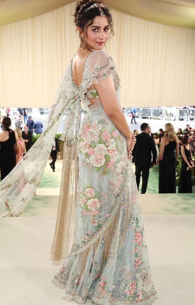 At the Met Gala, Alia Bhatt looked amazing in a flowery Sabyasachi saree. She has attended the Met Gala twice before.

