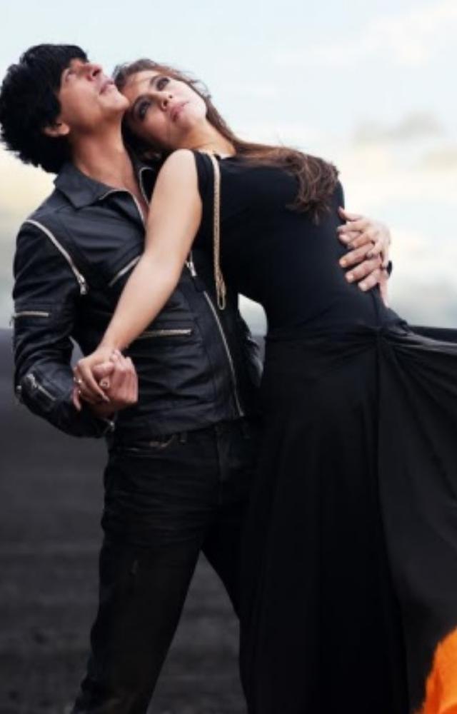 With 'Gerua' from 'Dilwale,' let the romance blossom. The beautiful lyrics and captivating vocals of Arijit Singh elevate this song to a forever anthem to love.