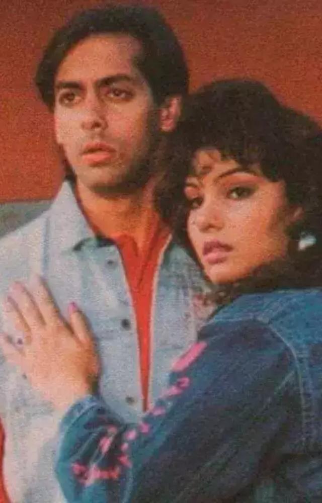 Salman has been in a number of relationships, one of which being with Somy Ali.