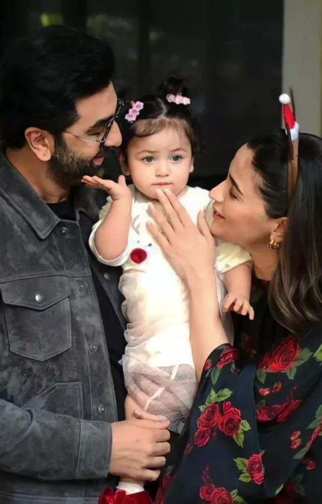 Raha with Ranbir and Alia for Christmas celebrations at the Kapoor family, sharing festive cheer and creating cherished memories in the heart of family warmth.