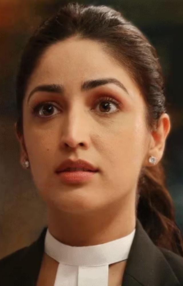In her role as a lawyer in the film 'OMG 2,' Yami Gautam delivers a compelling performance that showcases her versatility as an actress