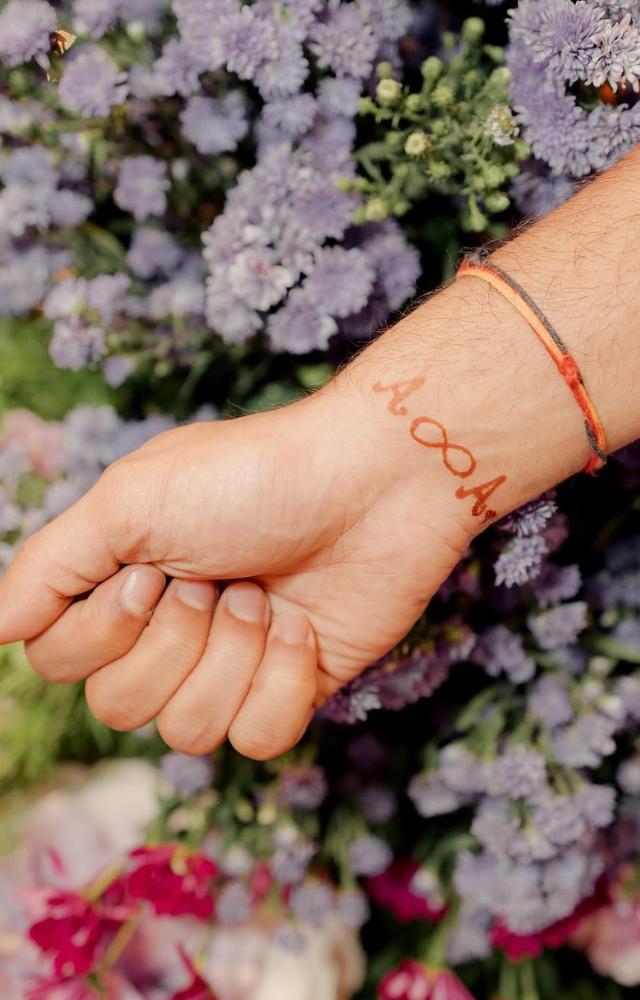 The soon-to-be-married couple shared heartwarming pictures from their mehendi event.