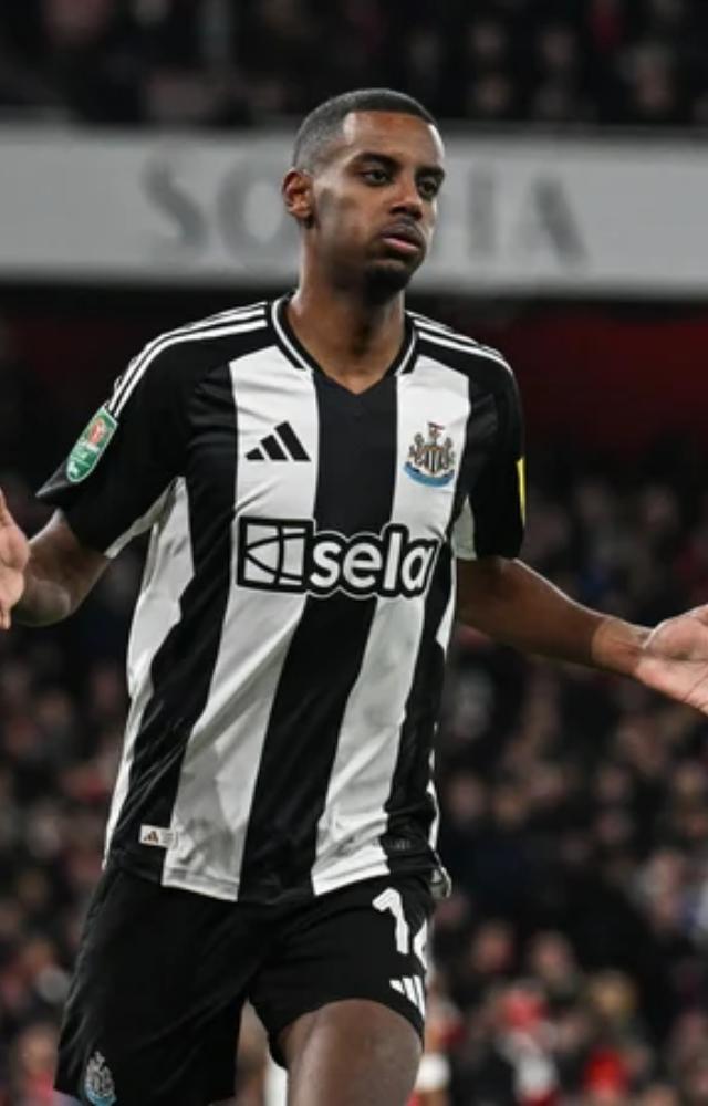 Newcastle showcased a dominating performance, leaving Arsenal with no chance to recover.