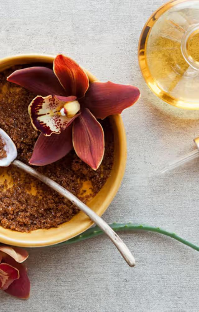 Smooth Skin, No Pores: Try These Scrubs