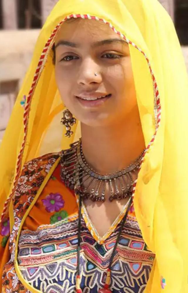 She shined as Meera, a widowed Rajasthani woman with a strong spirit. Her performance received critical acclaim and emotional resonance.
