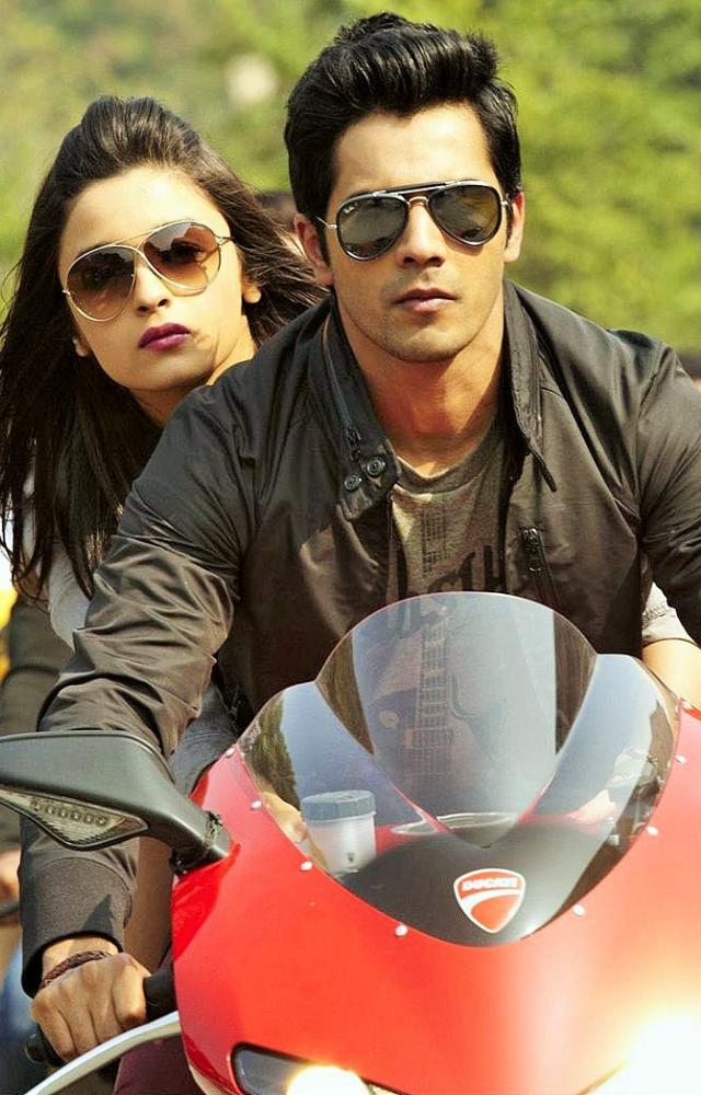 His debut as the charming Rohan won hearts instantly. This youthful drama showcased Varun’s energy and screen appeal.