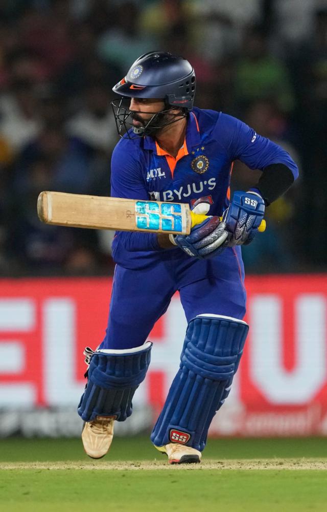 Karthik’s big moment came in 2004, when he made his debut for Team India, showcasing his wicketkeeping and batting skills.