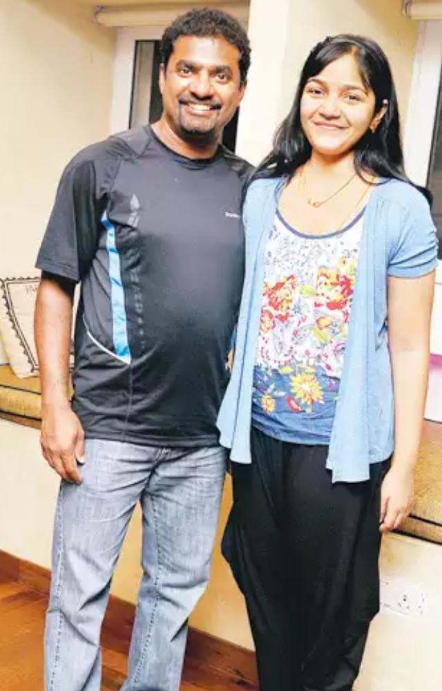 The Sri Lankan spin wizard tied the knot with Chennai-based Madhimalar in a beautiful cultural blend.