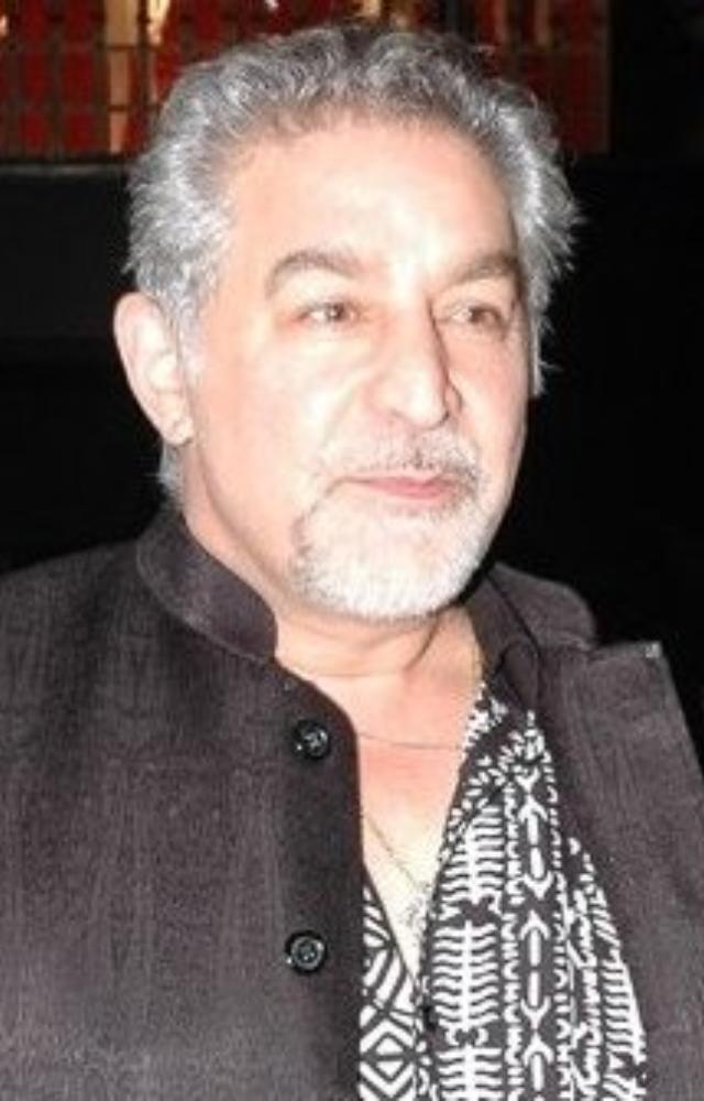 He rose to fame in the 1980s with popular TV shows like “Khandaan” and “Kismet,” showcasing his versatile talent.