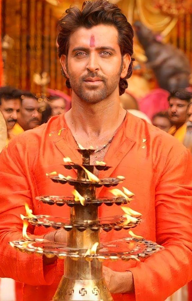 Immerse in the divine energy of “Deva Shree Ganesha” from Agneepath, a powerful song that captures the essence of Ganesh Chaturthi with its vibrant beats.