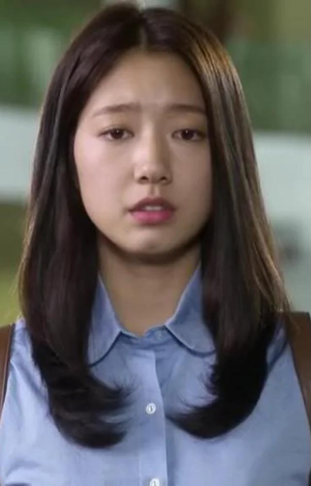 Watch elite teens battle love and legacy in this K-drama full of emotional drama. The chemistry and fashion alone made it a trendsetter among youth dramas.