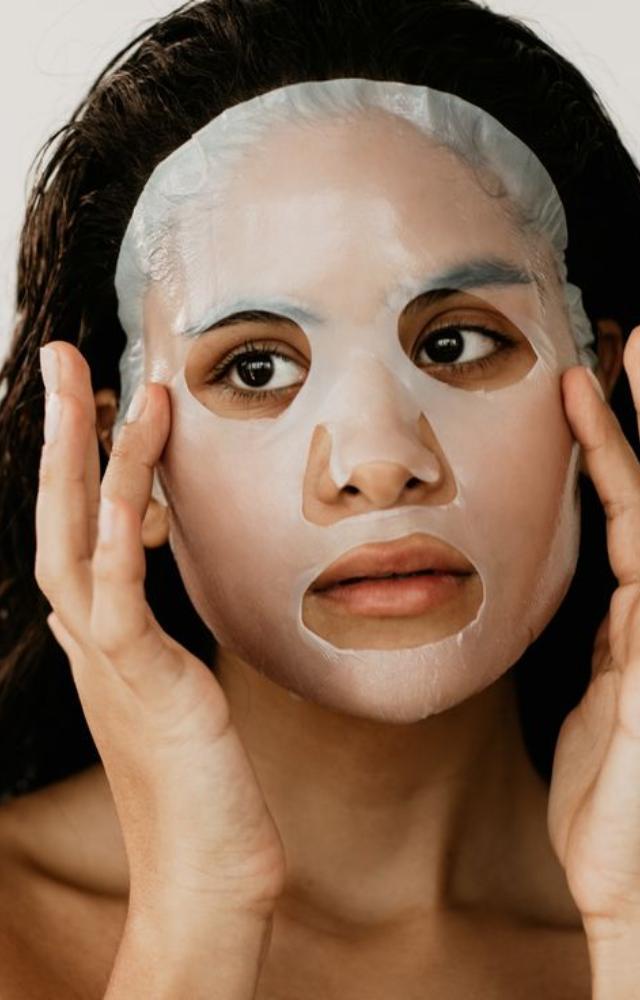 Korean actors often use hydrating sheet masks daily to boost moisture and soothe tired skin.
