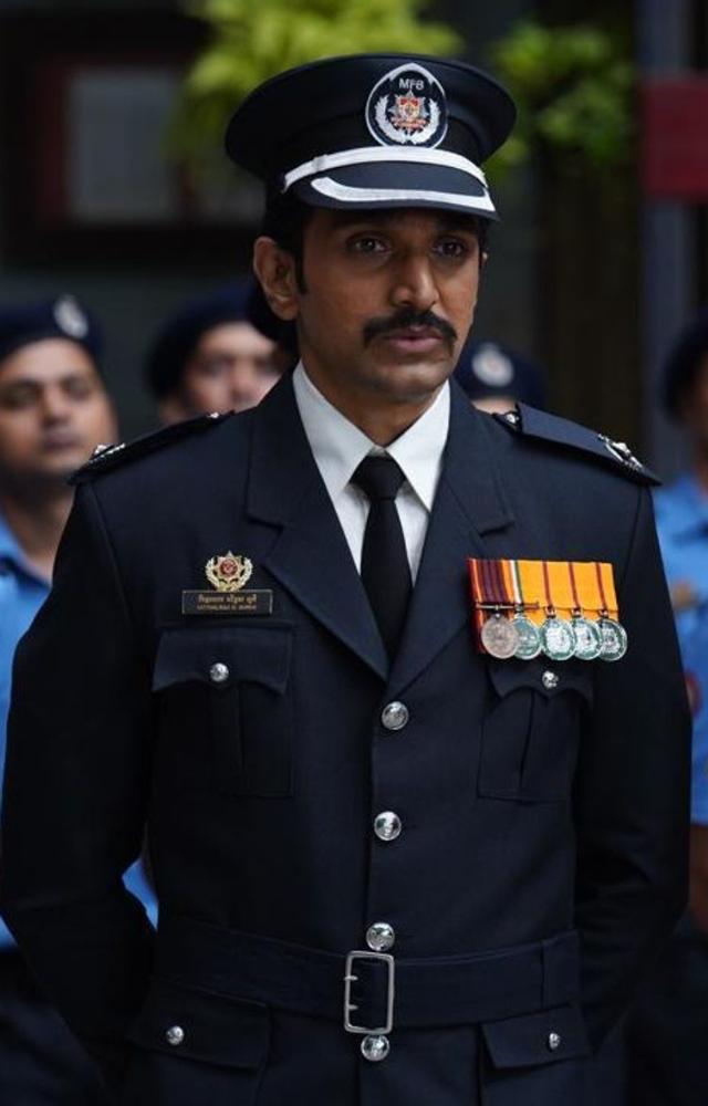 Pratik Gandhi shines in this intense narrative that explores human resilience against societal pressures. A must-watch for its emotional depth.