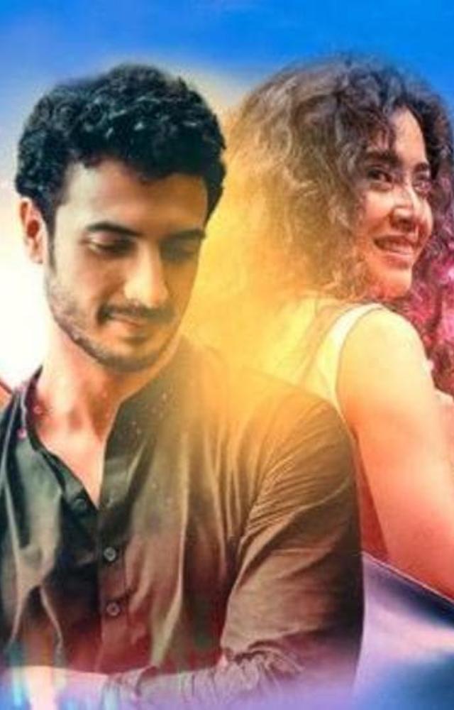 An RJ and a listener connect anonymously in this poetic take on love and heartbreak. It redefines intimacy in the age of social media.