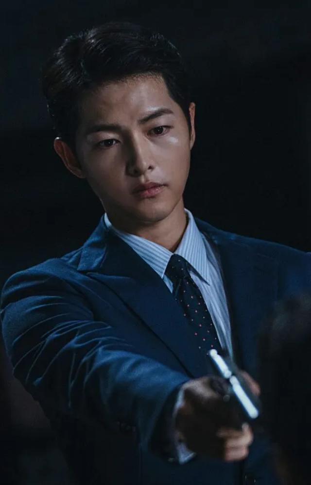 From intense thrillers to heartfelt dramas, explore Song Joong-ki’s top roles that made him a K-drama sensation.