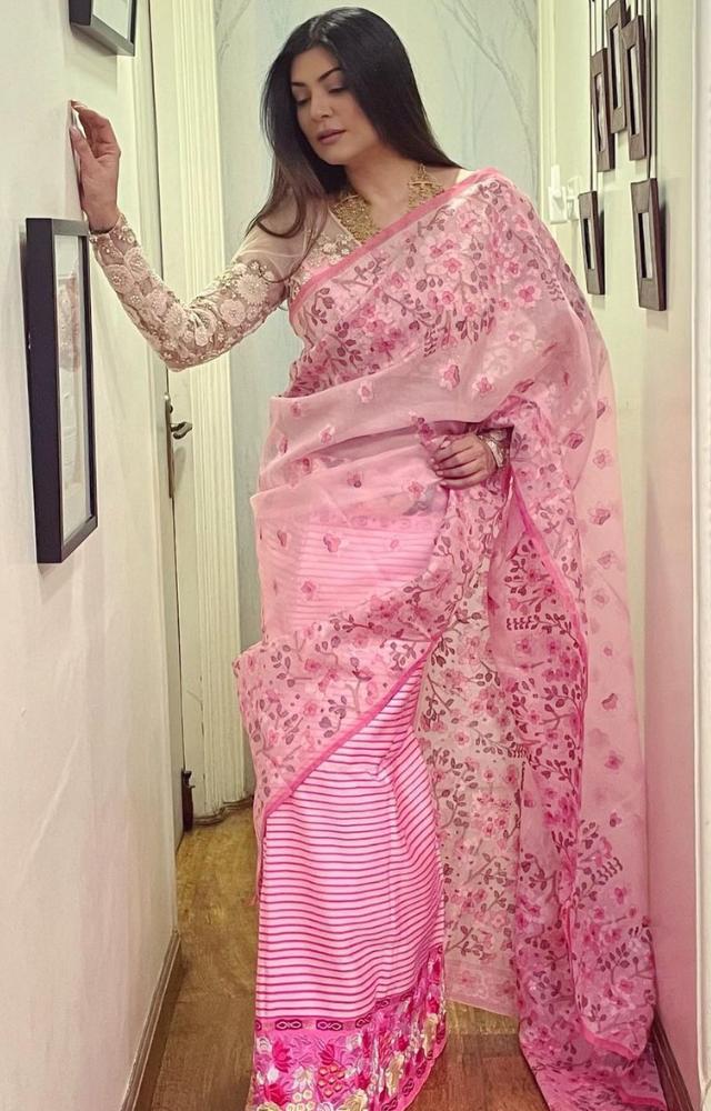Sushmita Sen`s Best Saree Looks!