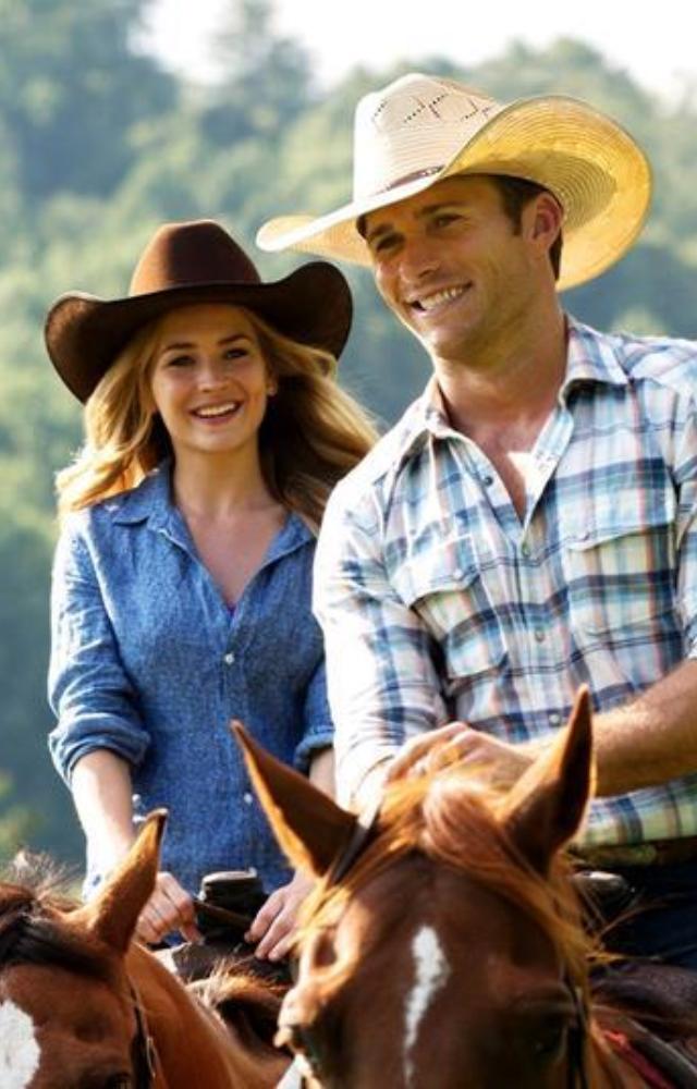 Witness the intertwining tales of passion and sacrifice in The Longest Ride, a timeless romance.