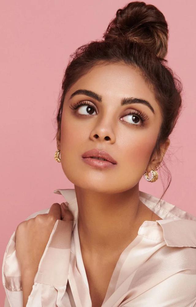 Quick Beauty Hacks for Busy Days