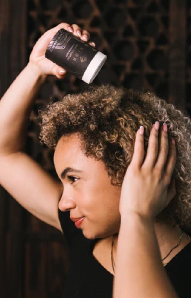 Refresh your hair instantly with dry shampoo—your best friend on hectic mornings!