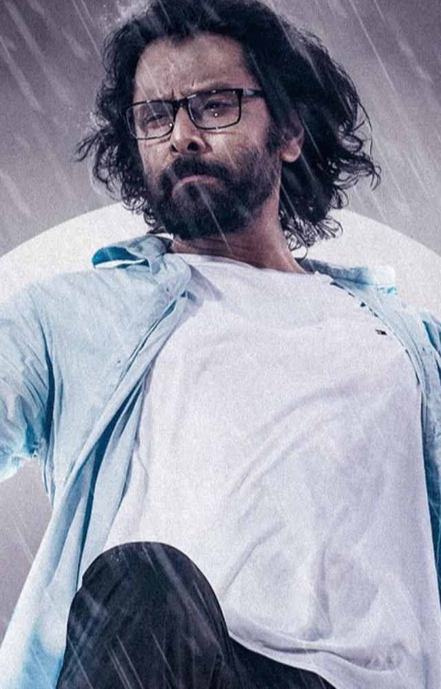 A genius mathematician with multiple identities. Vikram showcases mind-bending versatility in this psychological action thriller.