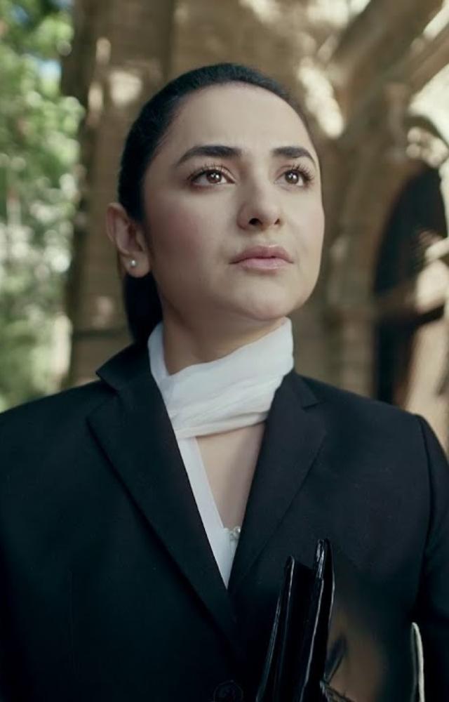This gripping drama showcased Yumna in a powerful role, bringing intense emotions and a compelling storyline to life.