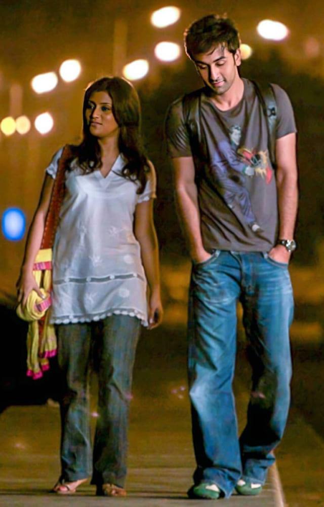 Today`s youth is often confused about their life and career. Take inspiration from Ranbir and Konkona`s contrast approach to how to live every moment.