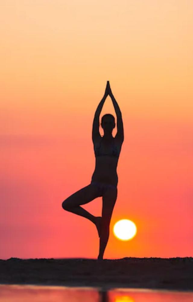 7 Yoga Poses to Control Joint Pain