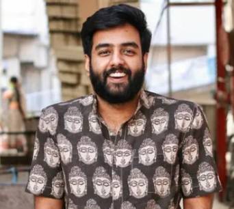 Yashraj Mukhate