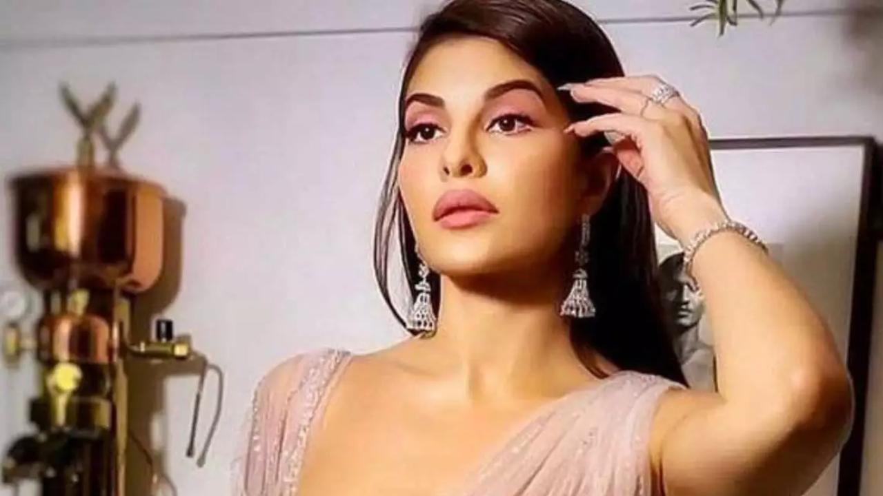 Jacqueline Fernandez is back on Instagram, wishes fans on the eve of Republic Day