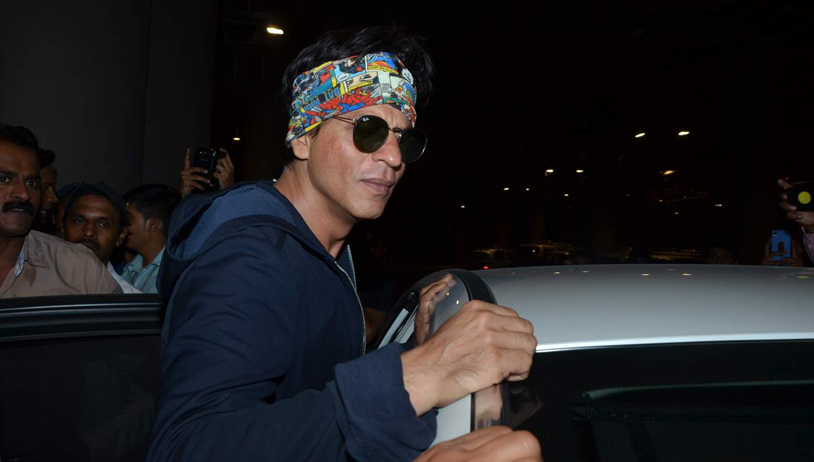 AbRam with father Shah Rukh and big bro Aryan Khan