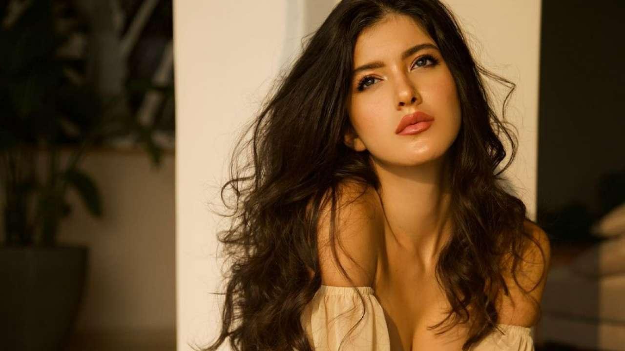 Shanaya Kapoor gets mixed responses from netizens for first ad film