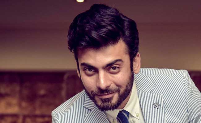 5 Hotties from Pakistan whom we Love